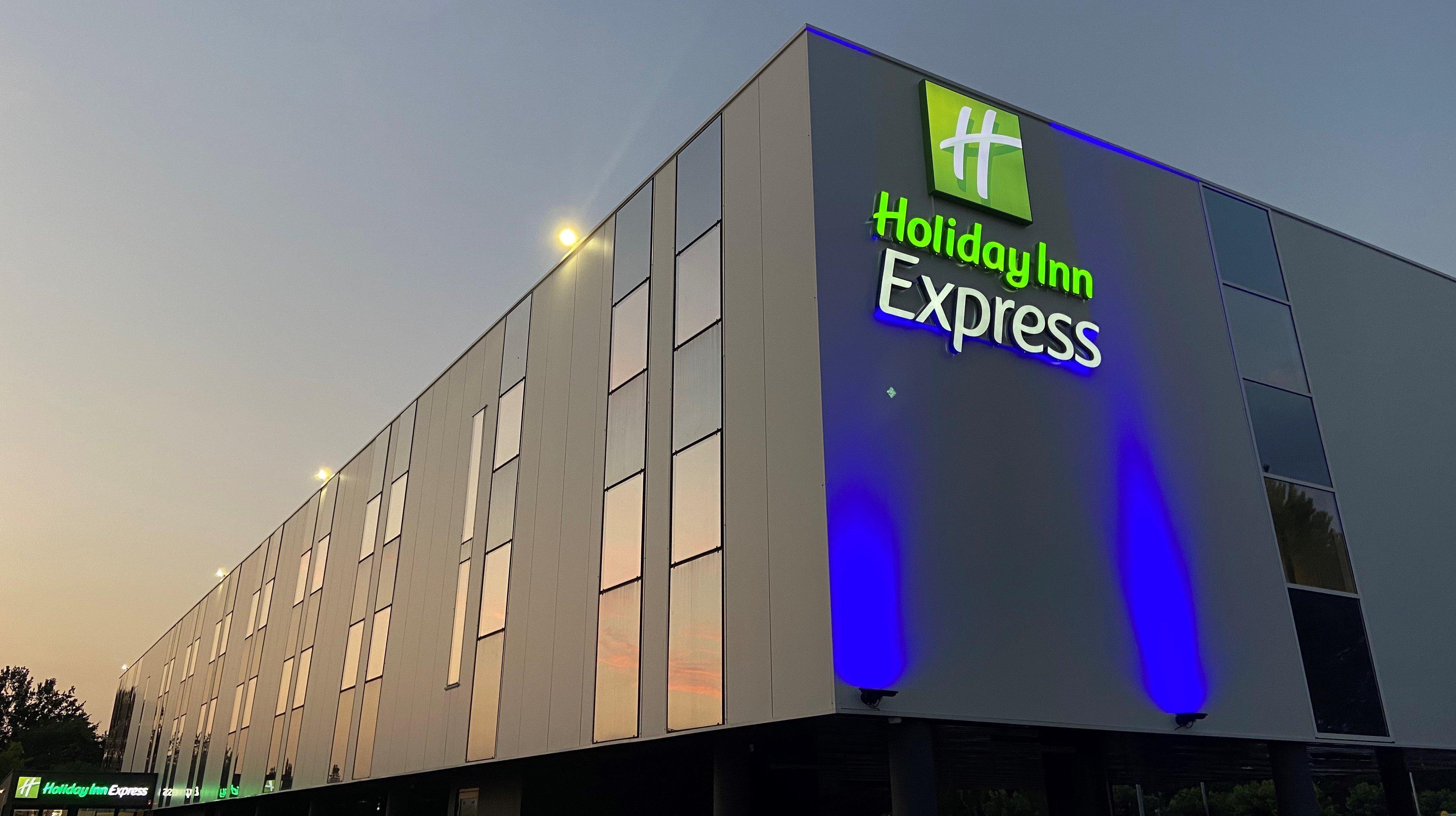 Holiday Inn Express - Arcachon - La Teste, An Ihg Hotel المظهر الخارجي الصورة